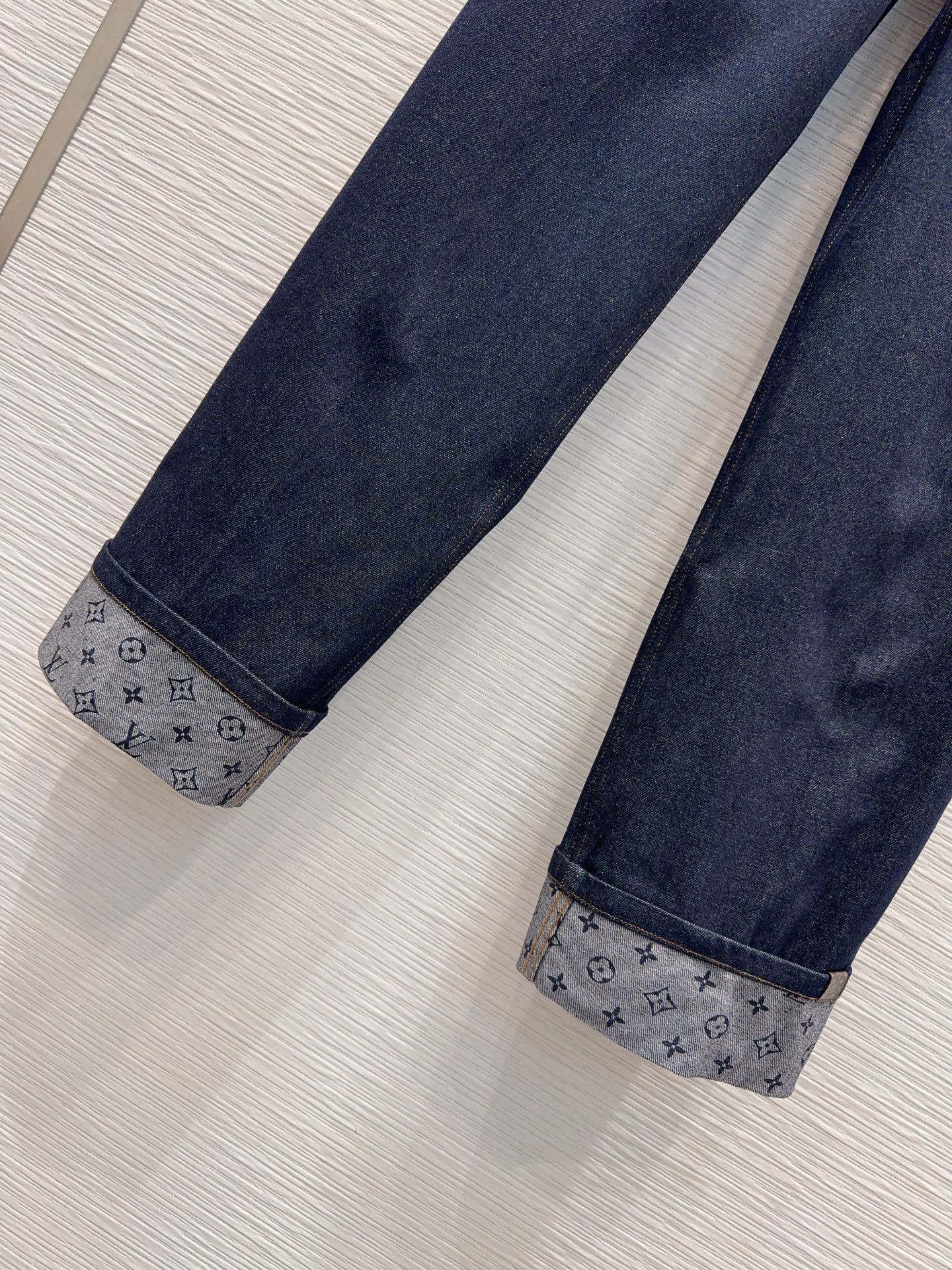 [TOP] Louis Vuitton LV Pants - Navy Blue