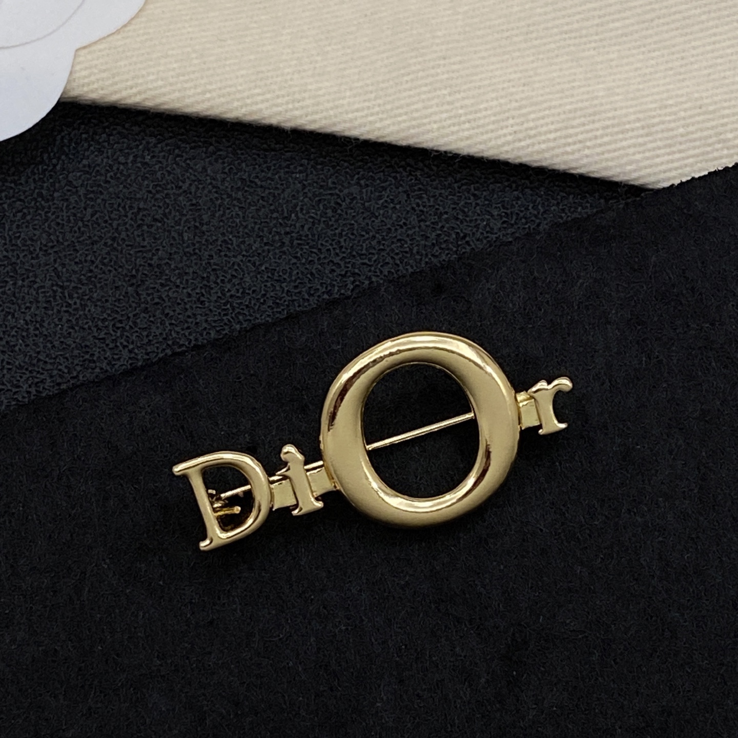 [TOP] Christian Dior Brooch - 2 Color - 711 Luxury