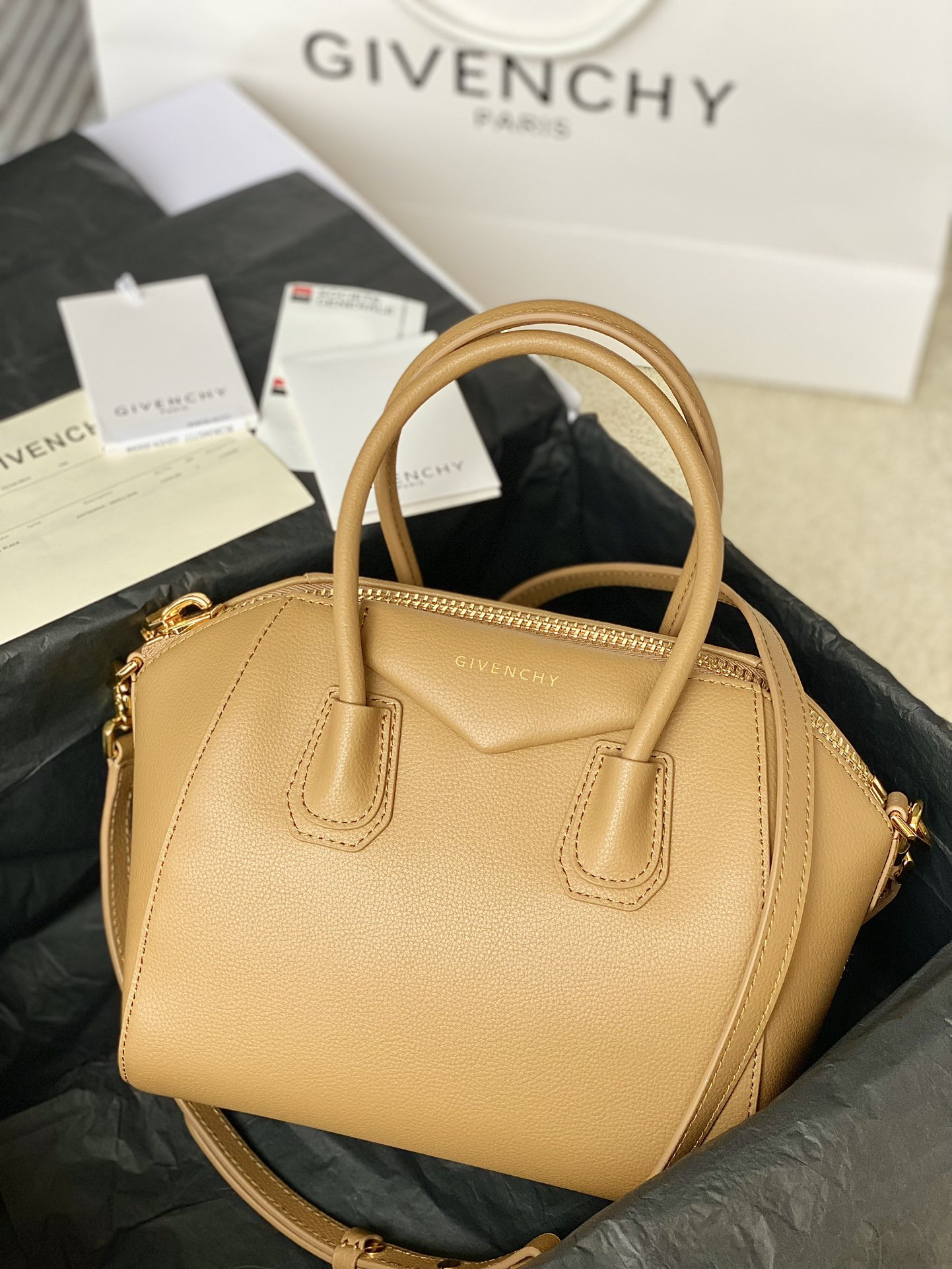 [TOP] GIVENCHY Antigona Tote Bag 23*19*13 cm - Khaki