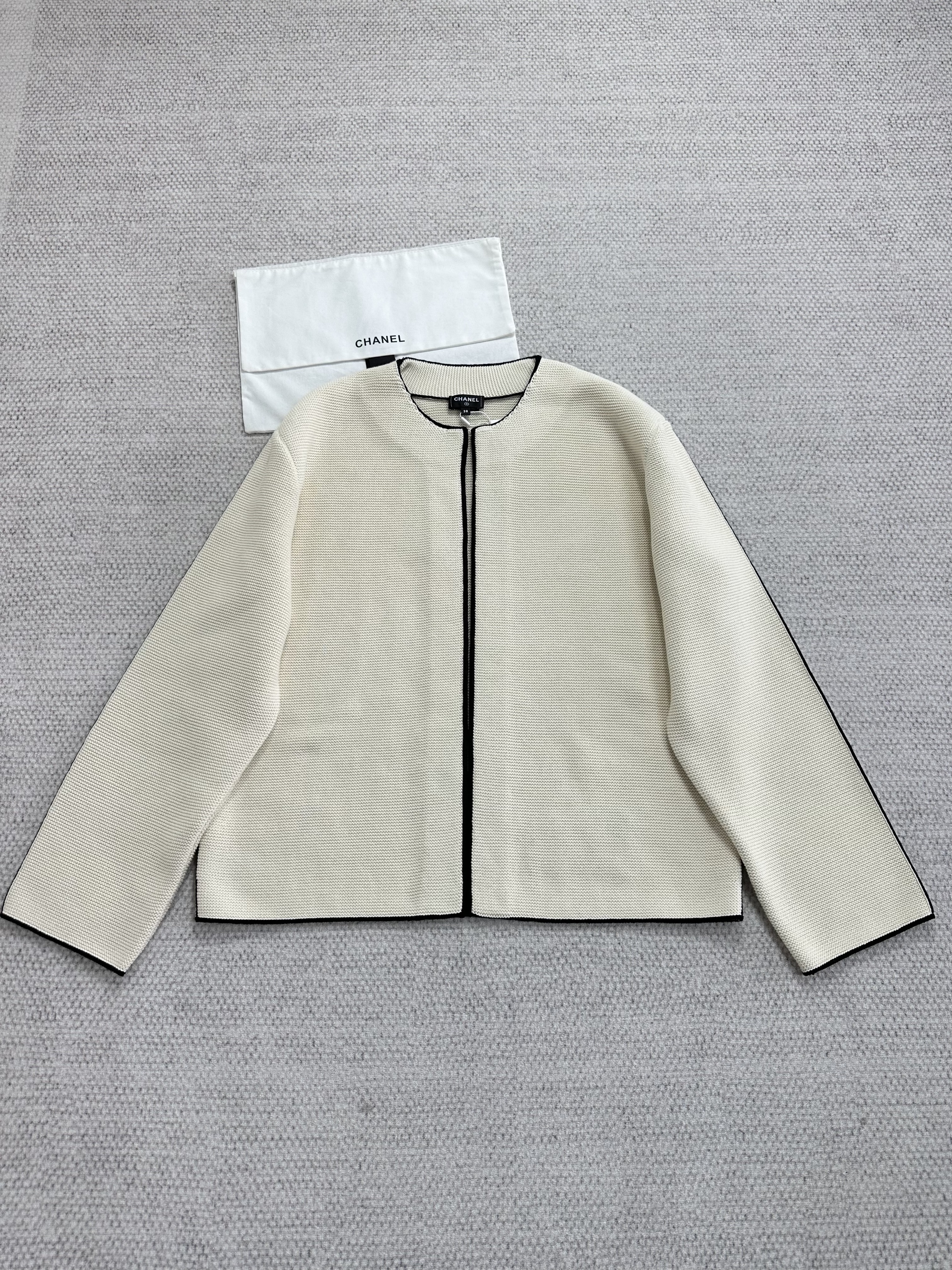 CHanel Top-quality Version Jacket Cotton Ecru Black #378804