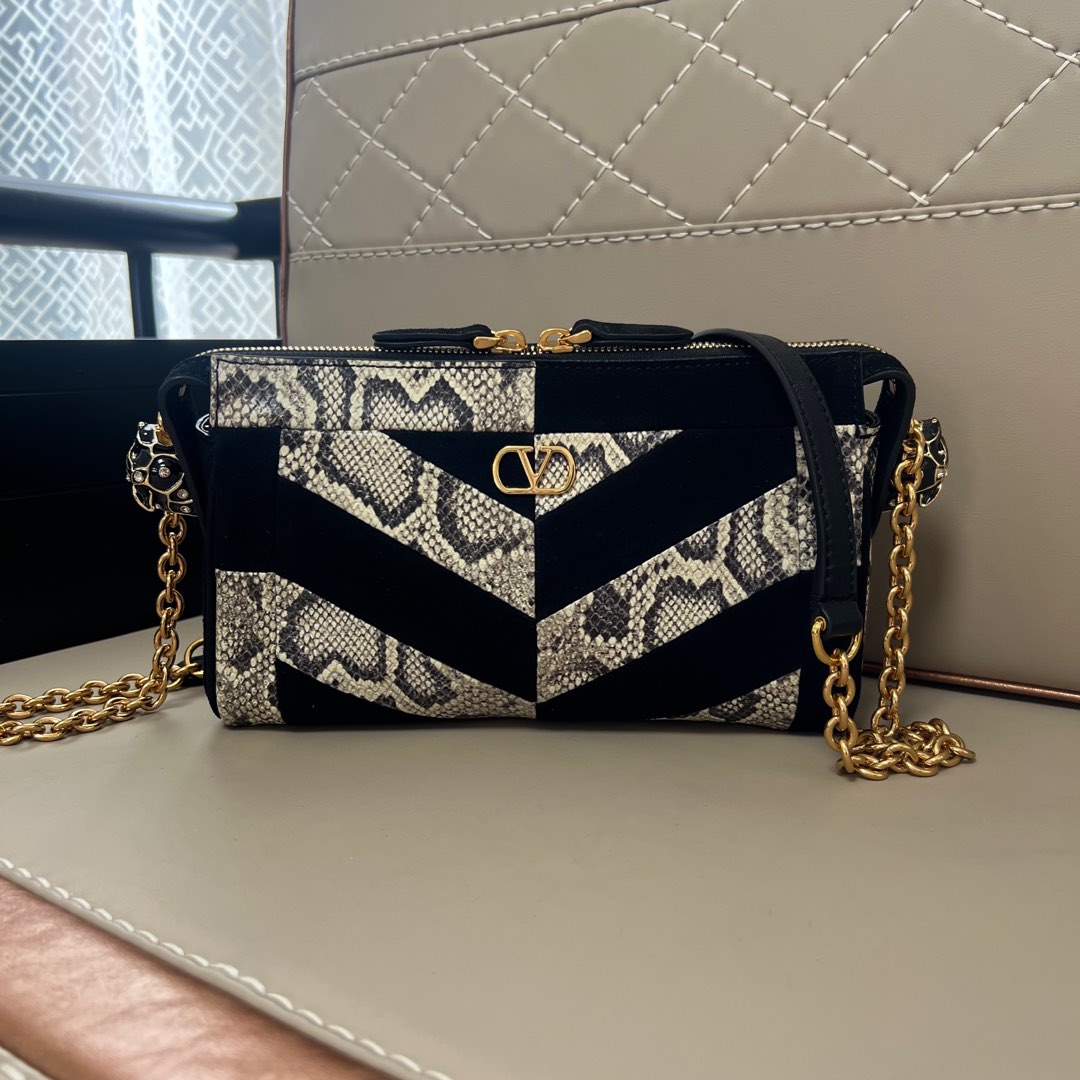 [TOP] VALENTINO GARAVANI PANTHEA Bag 24 X  14 X  6  cm - Black