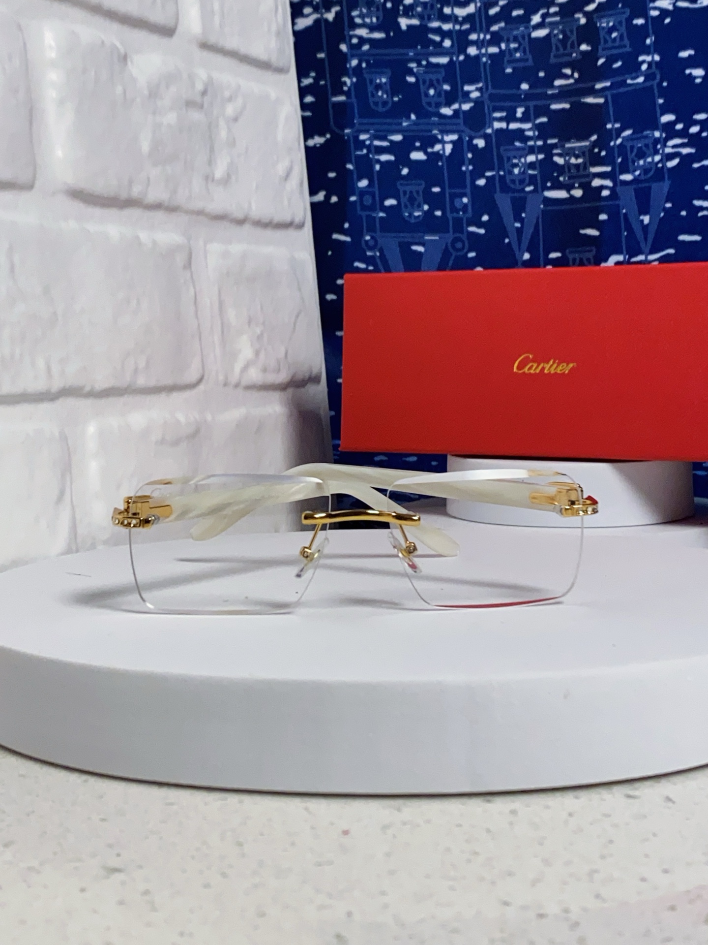 [TOP] Cartier Sunglasses - Gold - 711 Luxury