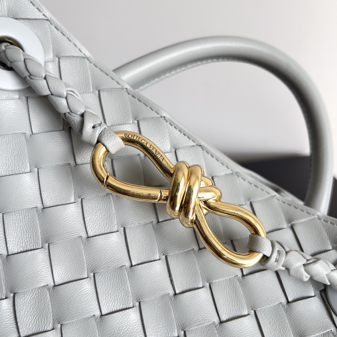 [TOP] Bottega Veneta BV Andiamo Bag Lambskin 25x22x10.5cm - Grey - 711 Luxury