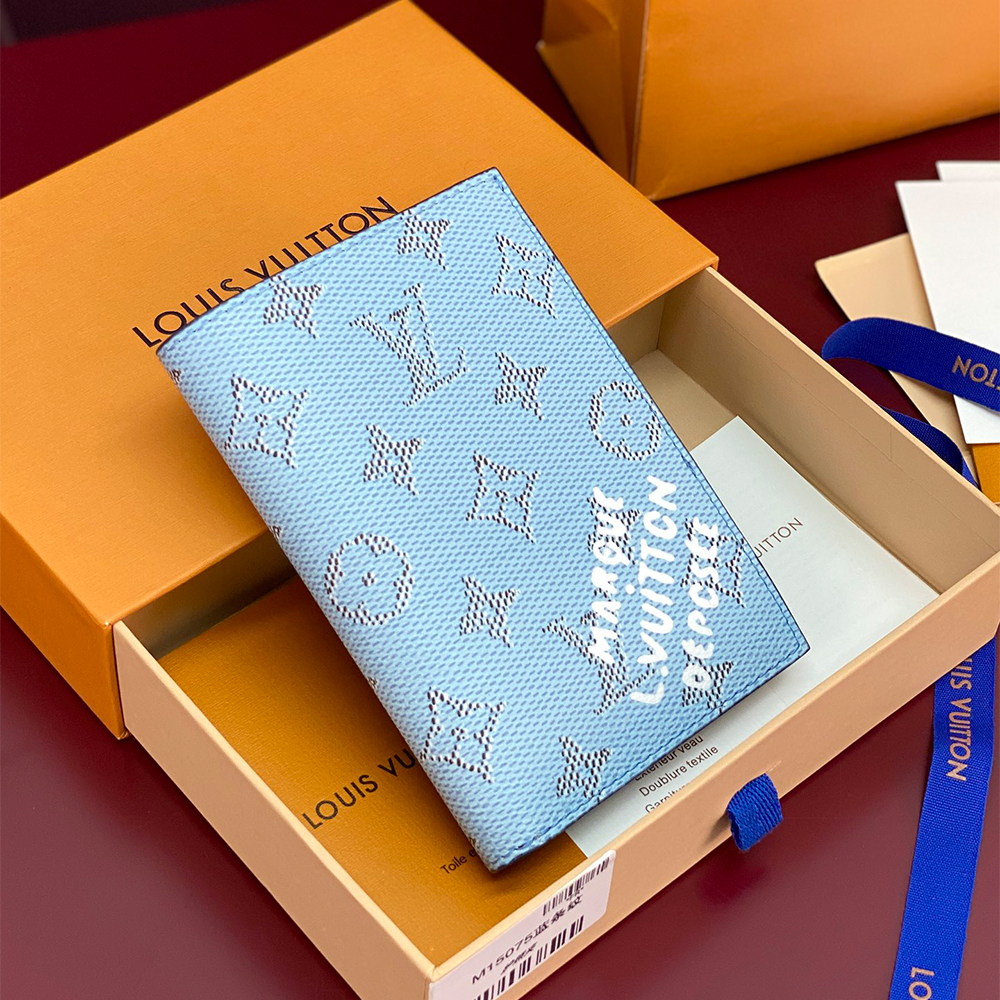 Louis Vuitton Monogram Heritage Canvas Passport Holder #318990
