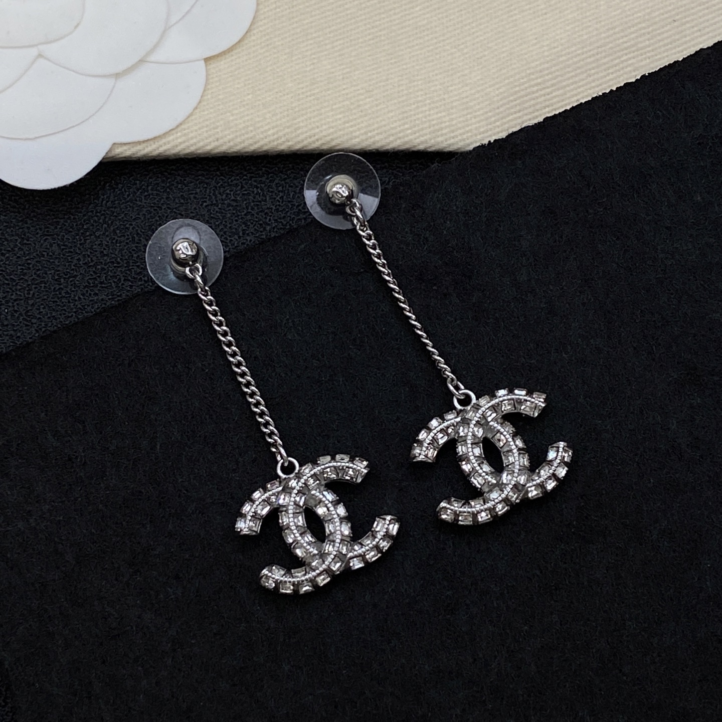[TOP] CHANEL Earrings - 2 Colors - 711 Luxury