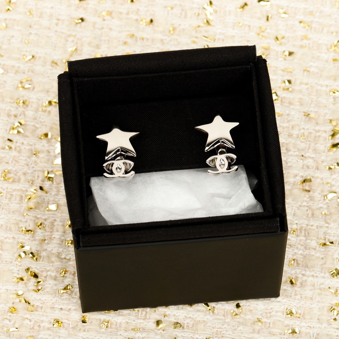 [TOP] CHANEL Earrings - 2 Color