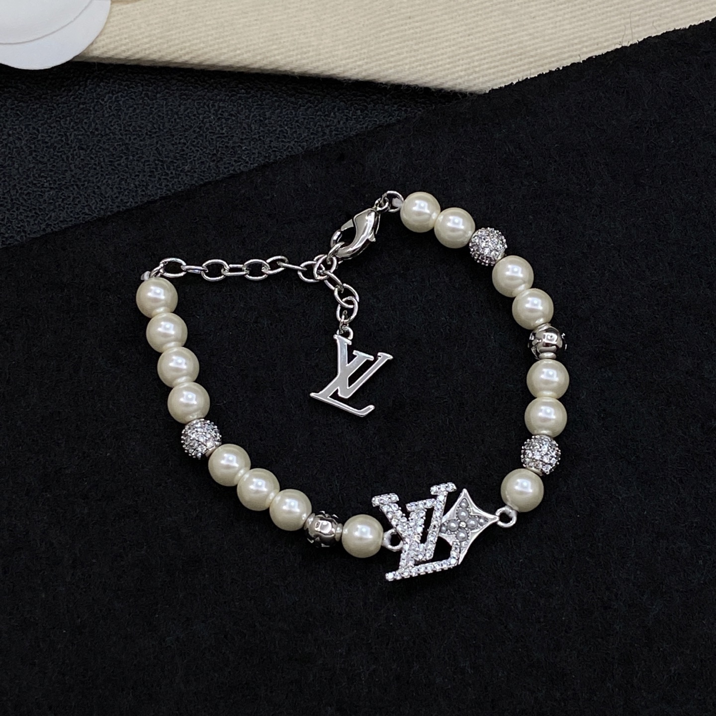 [TOP] Louis Vuitton LV Bracelet - 2 Color - 711 Luxury