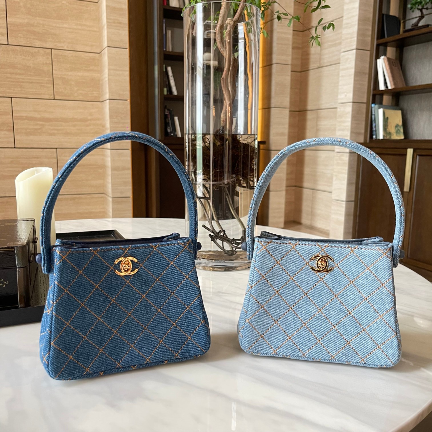 [TOP] CHANEL  VINTAGE Denim Tote Bag 18x13x7cm - 2 Colors