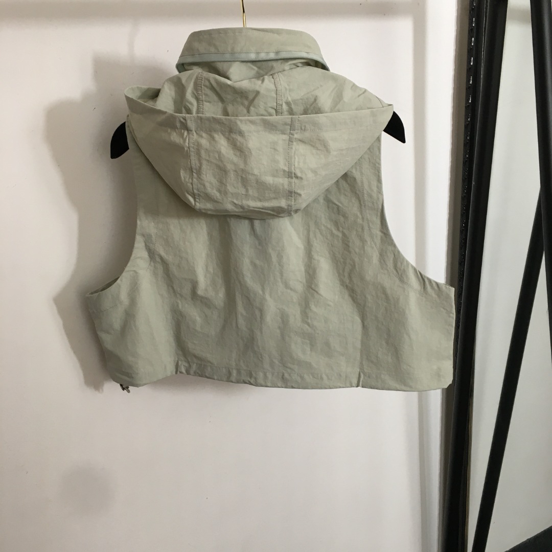 [TOP] CHANEL  Suit - Khaki