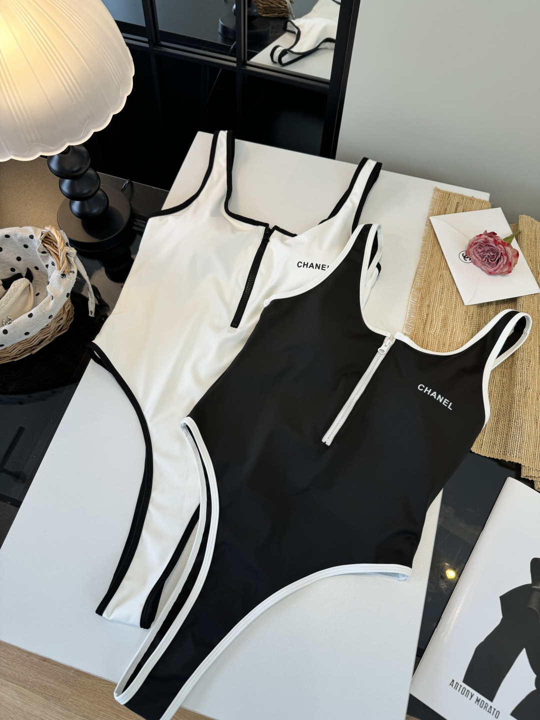 [TOP] CHANEL One-Piece Swimsuit - 2 Color