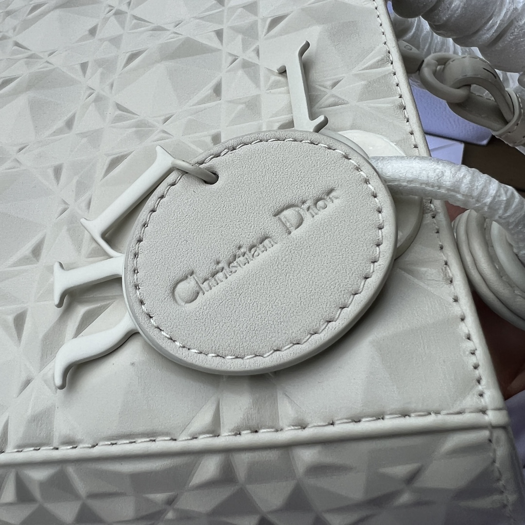 [TOP] Christian Dior Lady Dior Bag 20x17x8cm - White