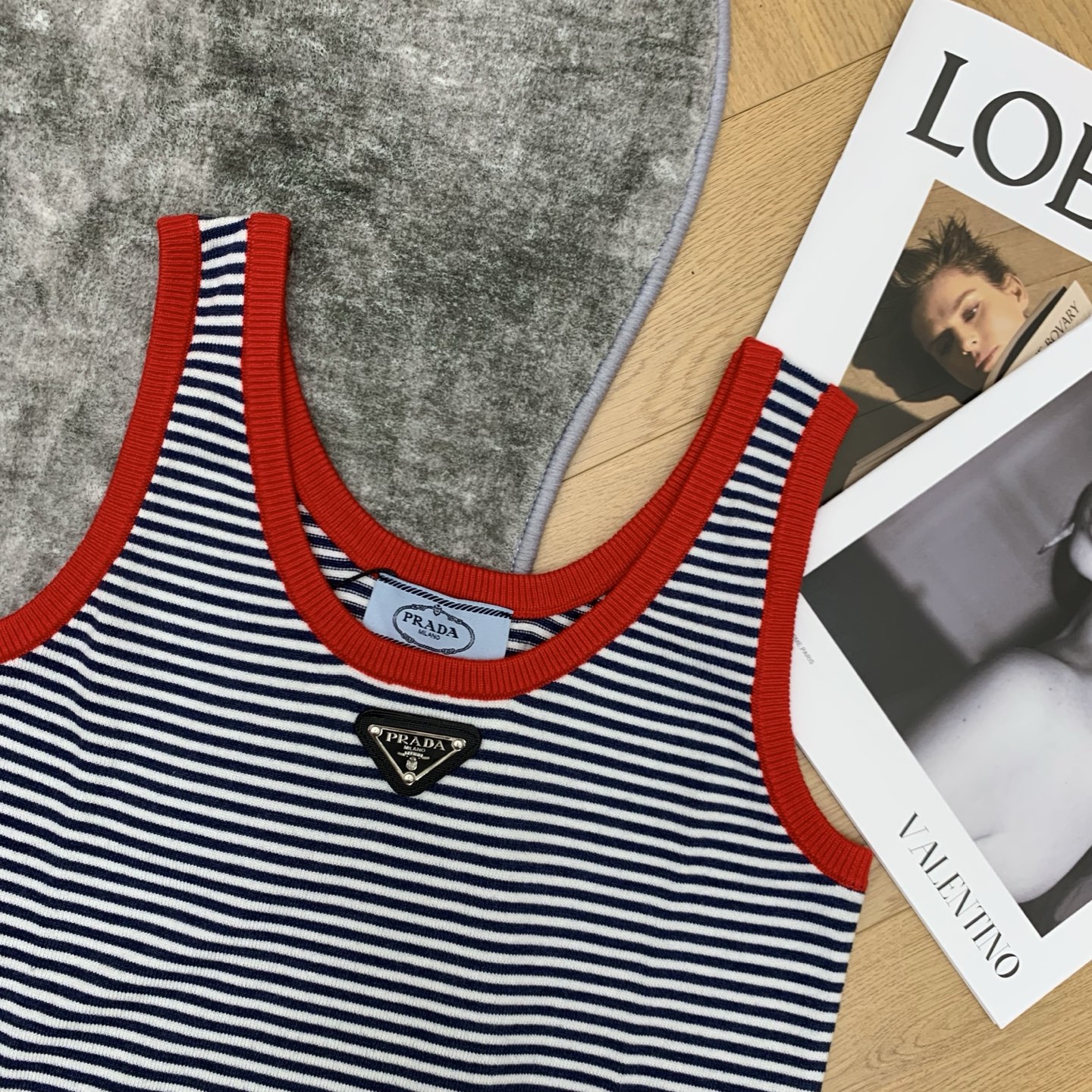[TOP] PRADA  Knitted Vest - Stripe