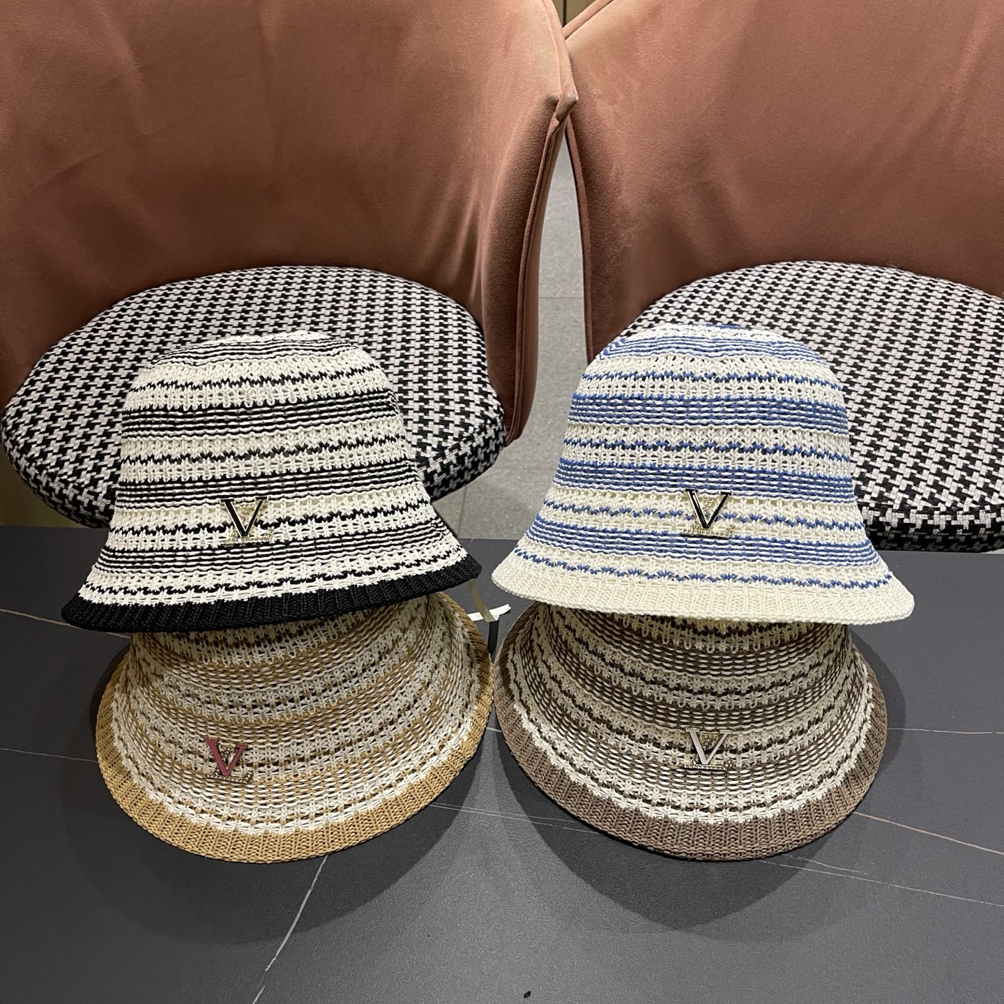 [TOP] Louis Vuitton LV Hat - 4 Colors