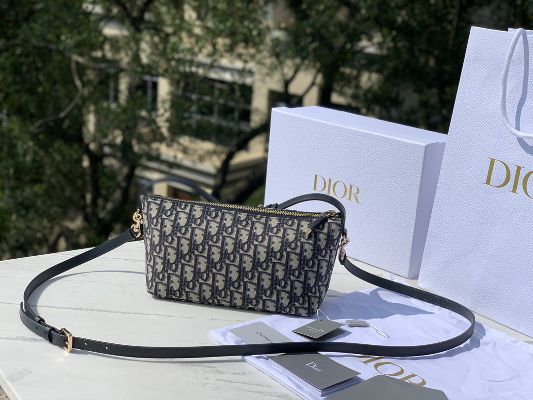 [TOP] Christian Dior Nomad Bag 22x13x9.5cm - Navy Blue - 711 Luxury