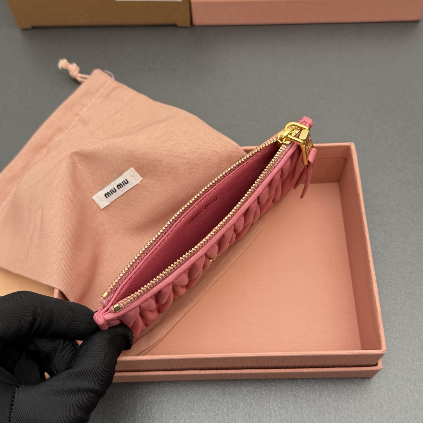 [TOP] Miu Miu  Wallet 15 x 8 cm - Pink