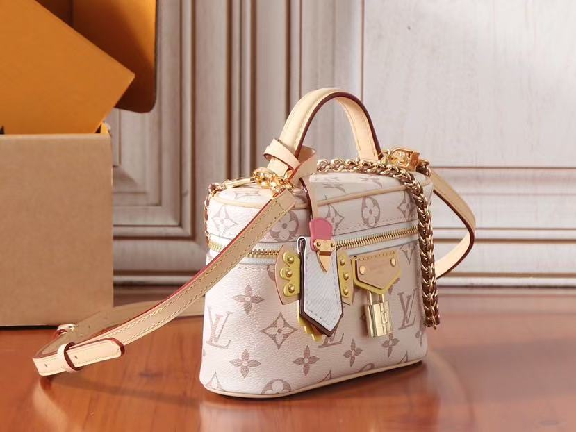 [TOP] Louis Vuitton LV Vanity Chain Pouch 19 x 11.5 x 6.5 cm - Beige - 711 Luxury