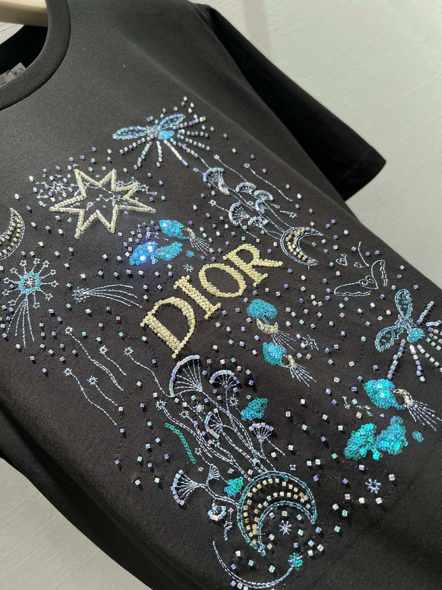 [TOP] Christian Dior Short-Sleeve T-Shirt with Starry Night Pattern - Black