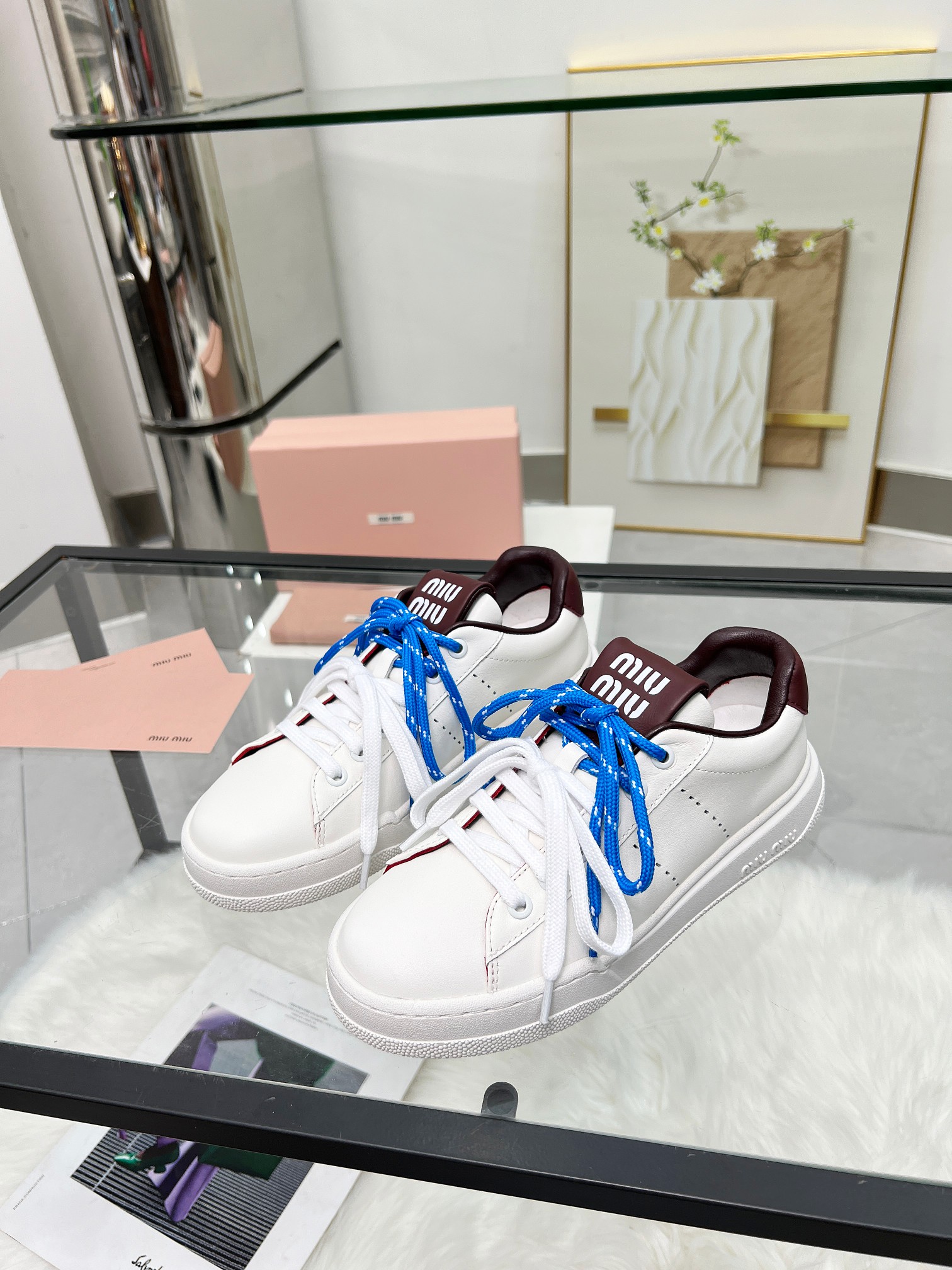 [TOP] Miu Miu Casual Shoes - White and Chocolate - 711 Luxury