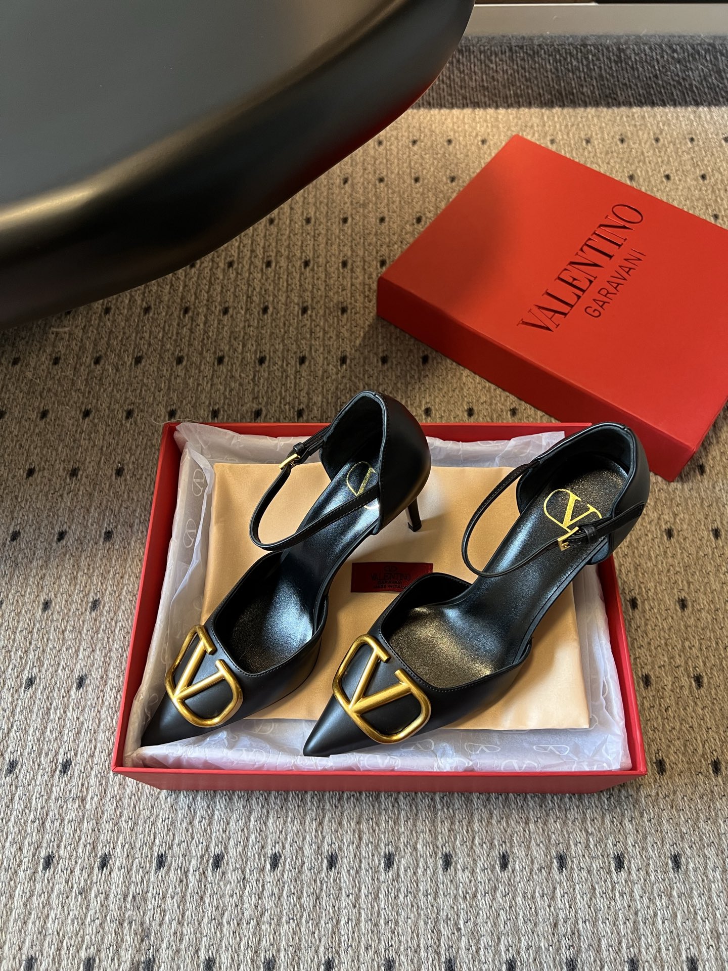 [TOP] VALENTINO High-heeled Shoes  - Black - 711 Luxury
