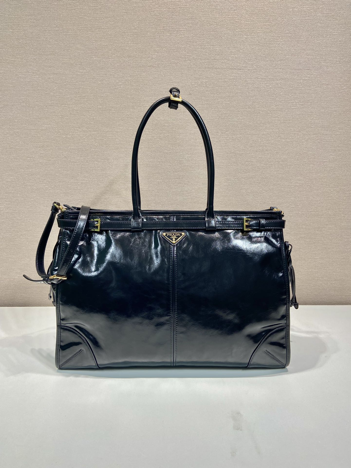 [TOP] PRADA LusSolf Bag Oiled Cowhide 42x30x12cm - Black - 711 Luxury