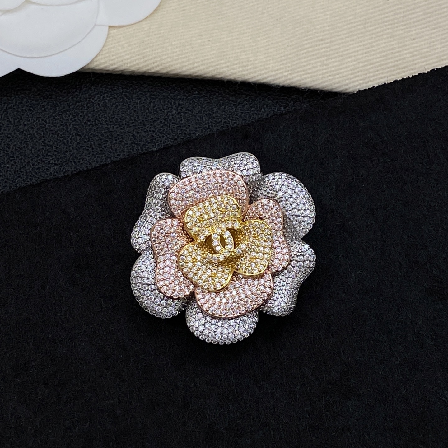 [TOP] CHANEL Brooch - 3 Color - 711 Luxury