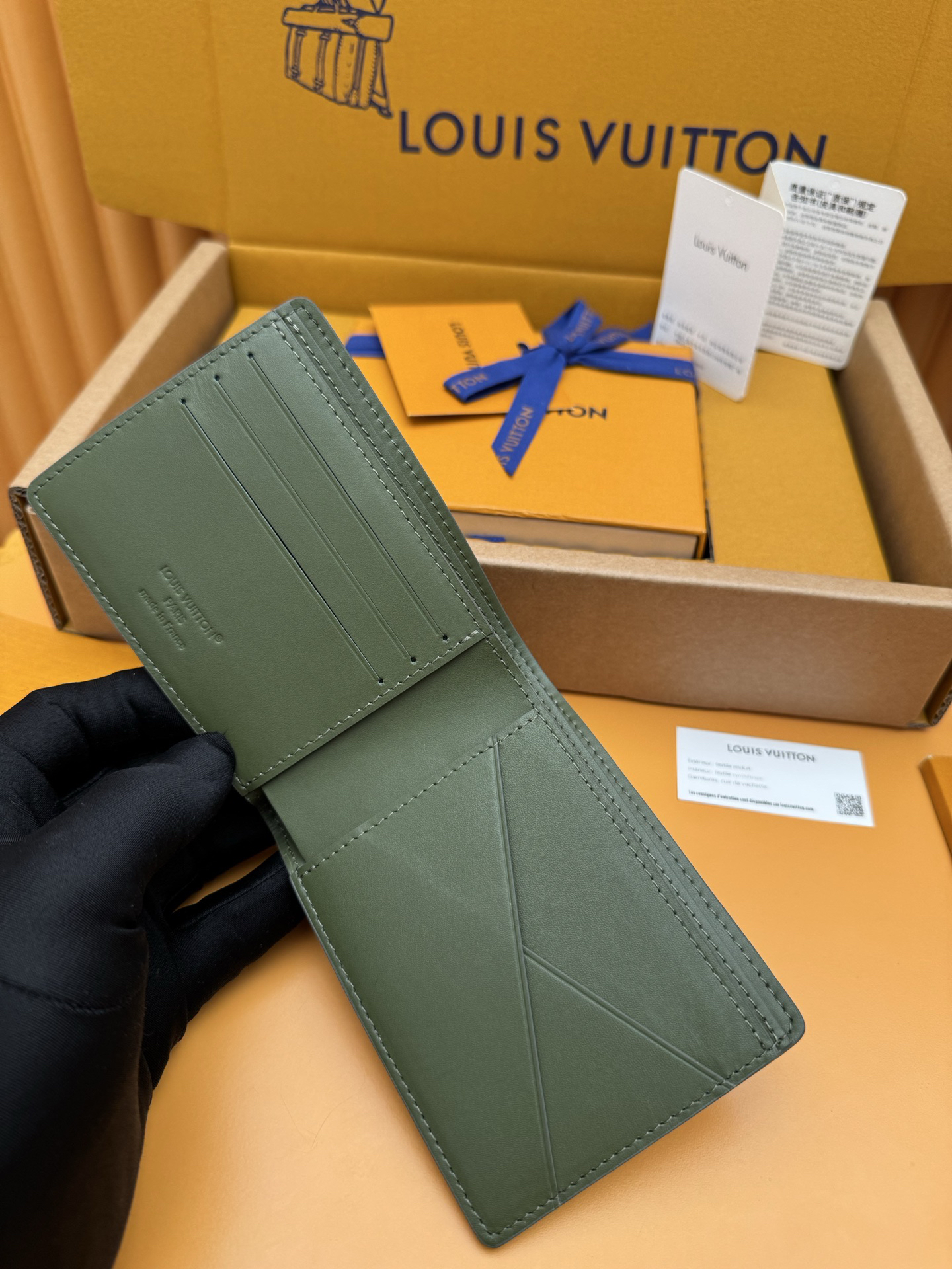 [TOP] Louis Vuitton LV Multie Wallet Cowhide 11.5x9x1.5cm - Dark Green - 711 Luxury
