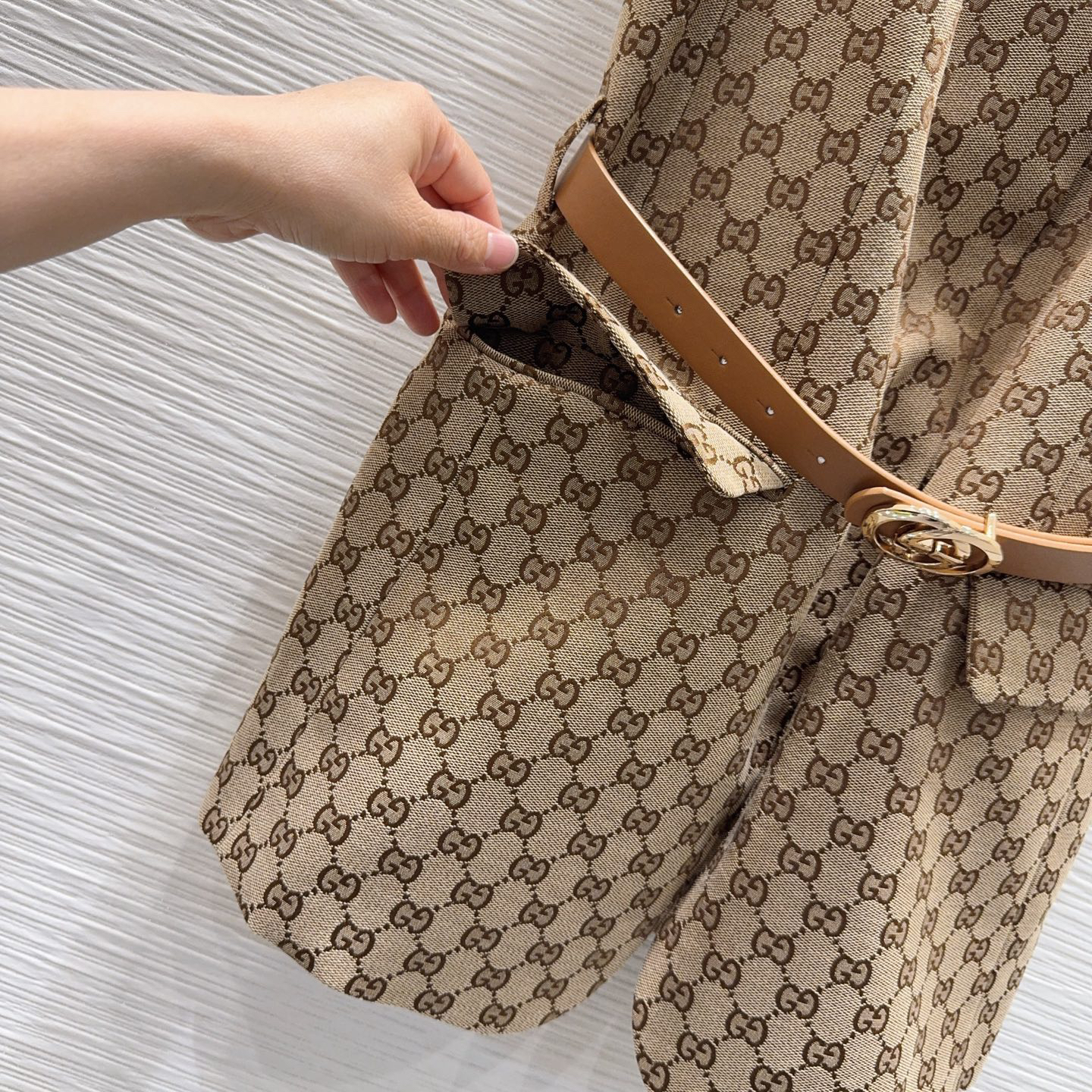 [TOP] GUCCI Jacquard Sleeveless Blazer -Brown