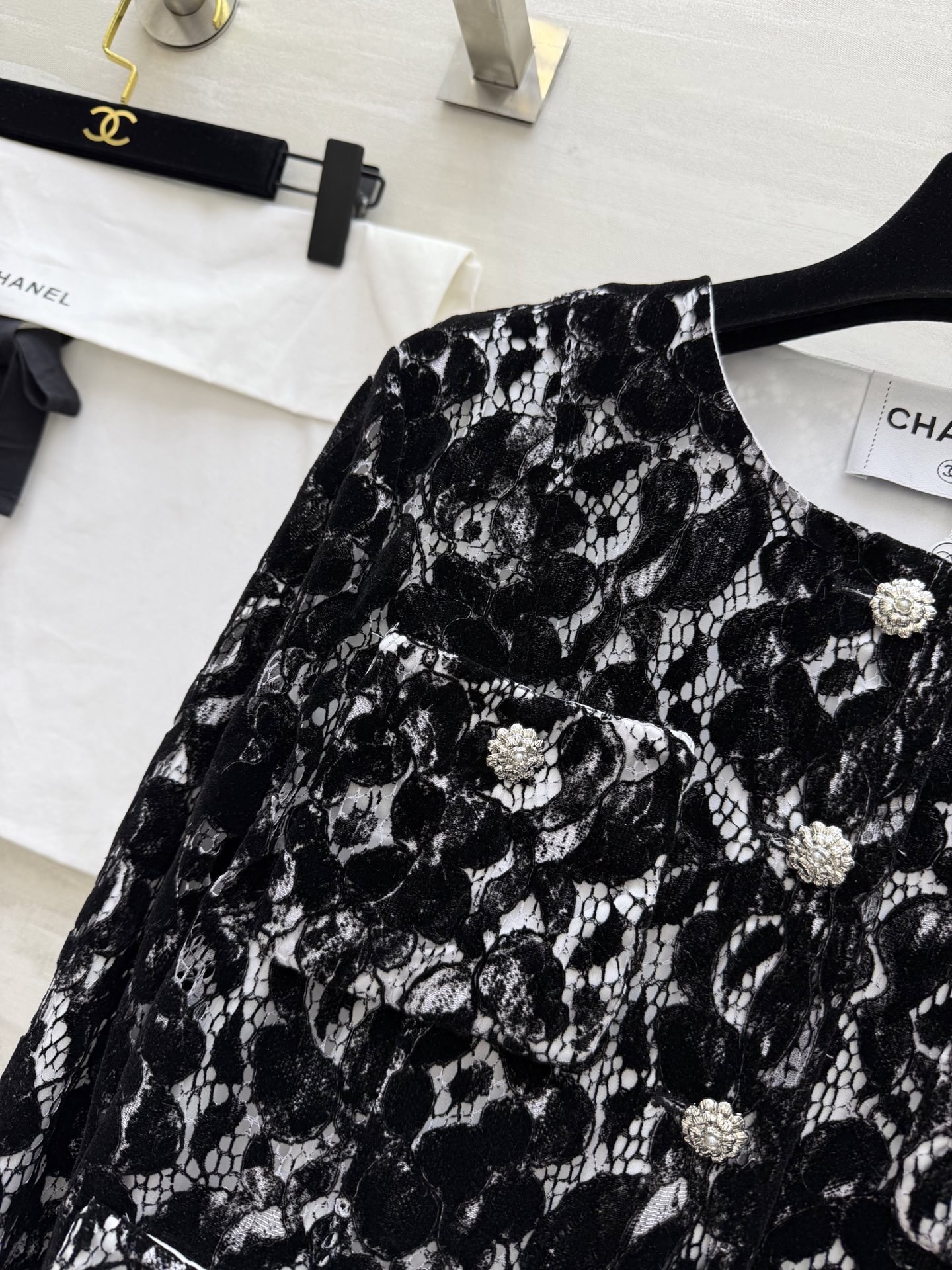 [TOP] CHANEL Lace Coat - Black - 711 Luxury