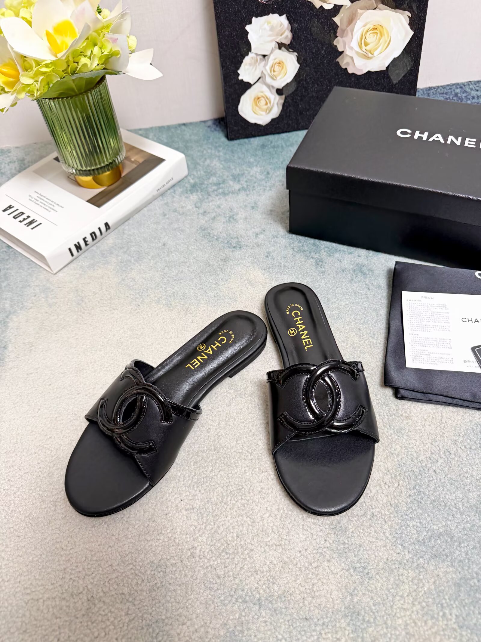 [TOP] CHANEL CC Slippers Cowhide - Black - 711 Luxury
