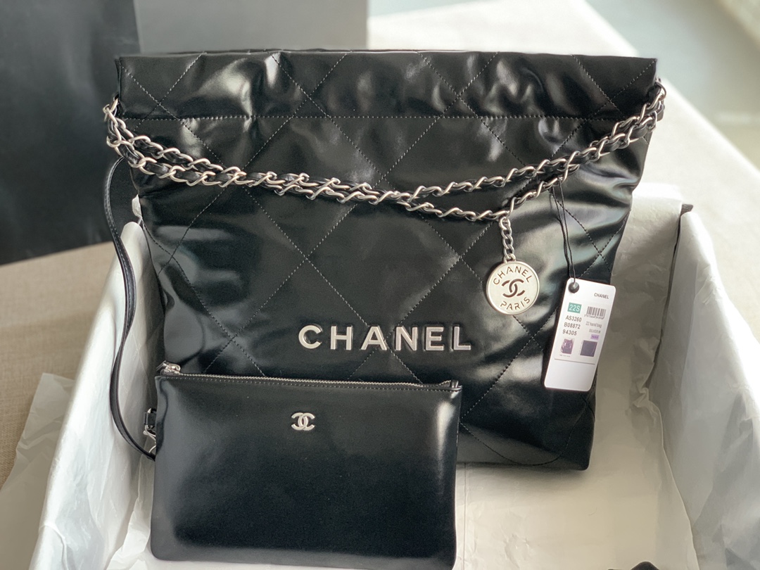 [TOP] CHANEL 22 Bag 3 Sizes  - Black & SHW