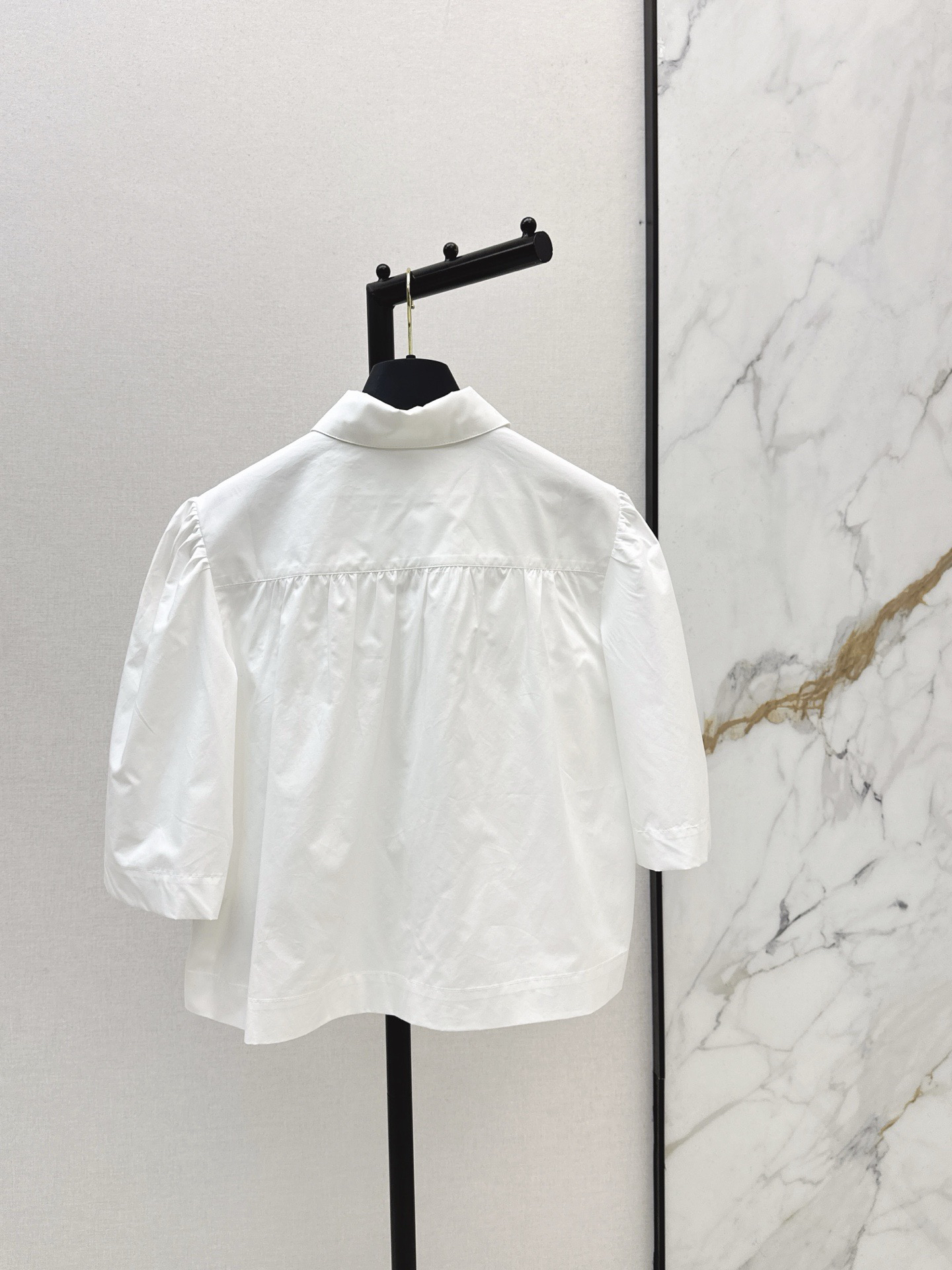 [TOP] Louis Vuitton LV  Shirt - White