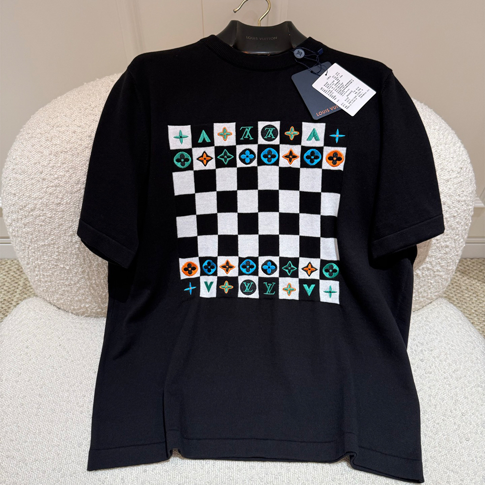 Louis Vuitton Accessory Louis Vuitton Checkerboard Embroidered Knitted Short Sleeves #394242 | Nigo Office