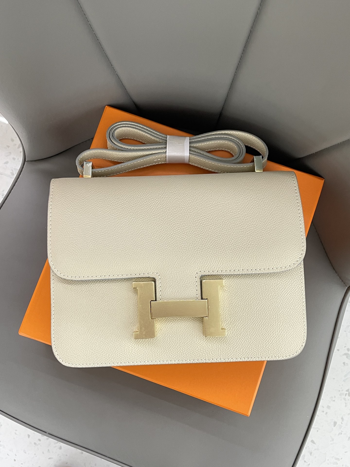 Hermes Constance Mini
