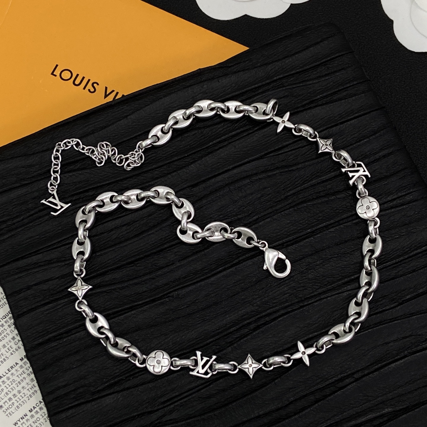 [TOP] Louis Vuitton LV Bracelet + Necklace - Sliver - 711 Luxury