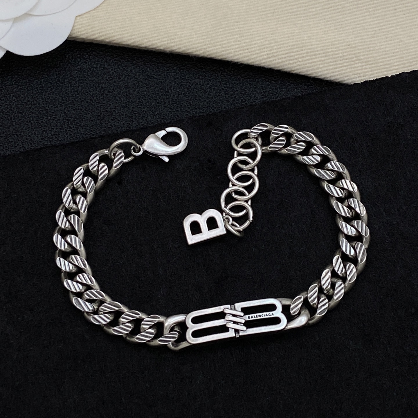 [TOP] BALENCIAGA Bracelet - Silver - 711 Luxury