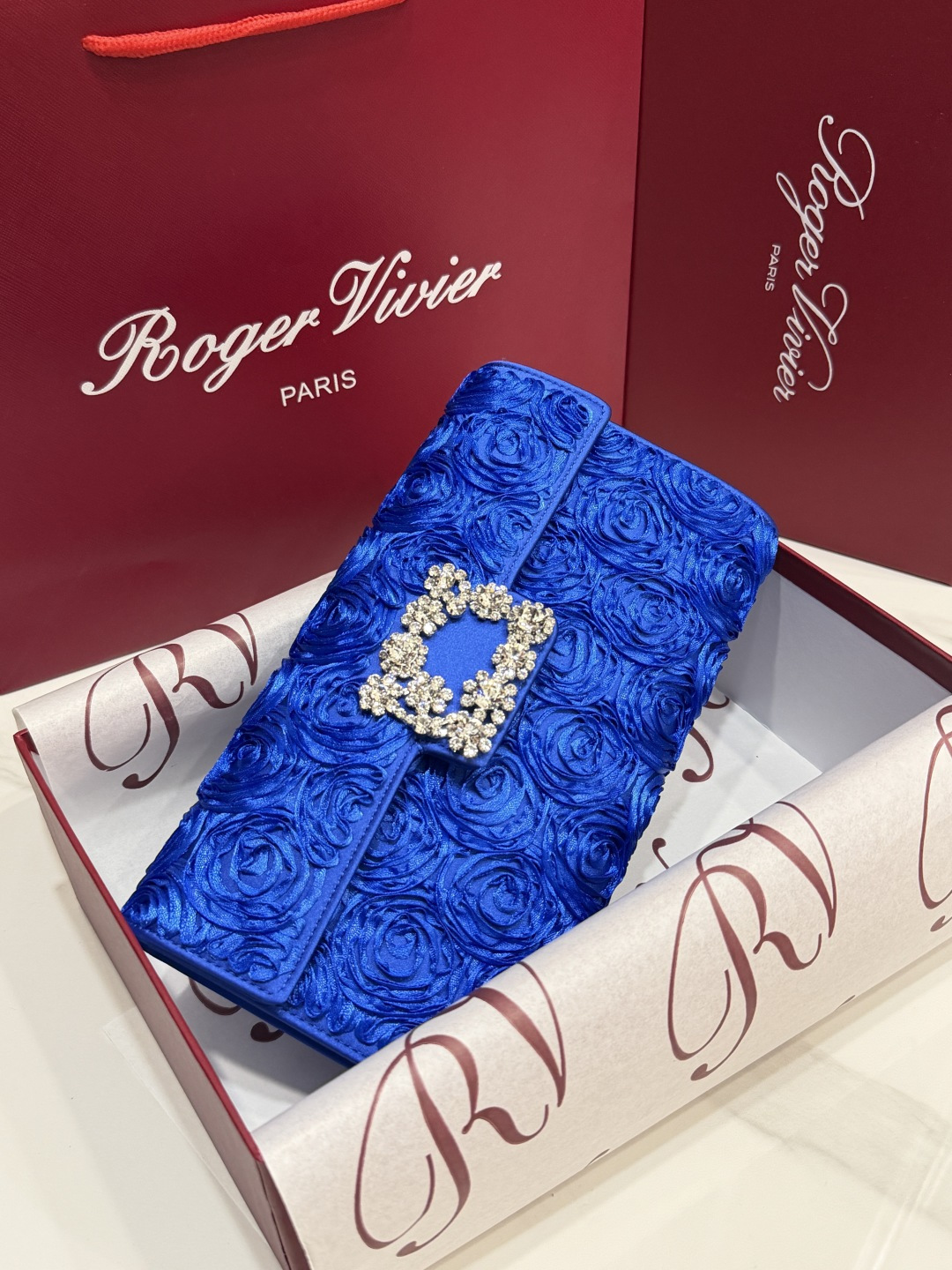 [TOP] ROGER VIVIER Diamond Bag 24-13-3 CM - Blue - 711 Luxury