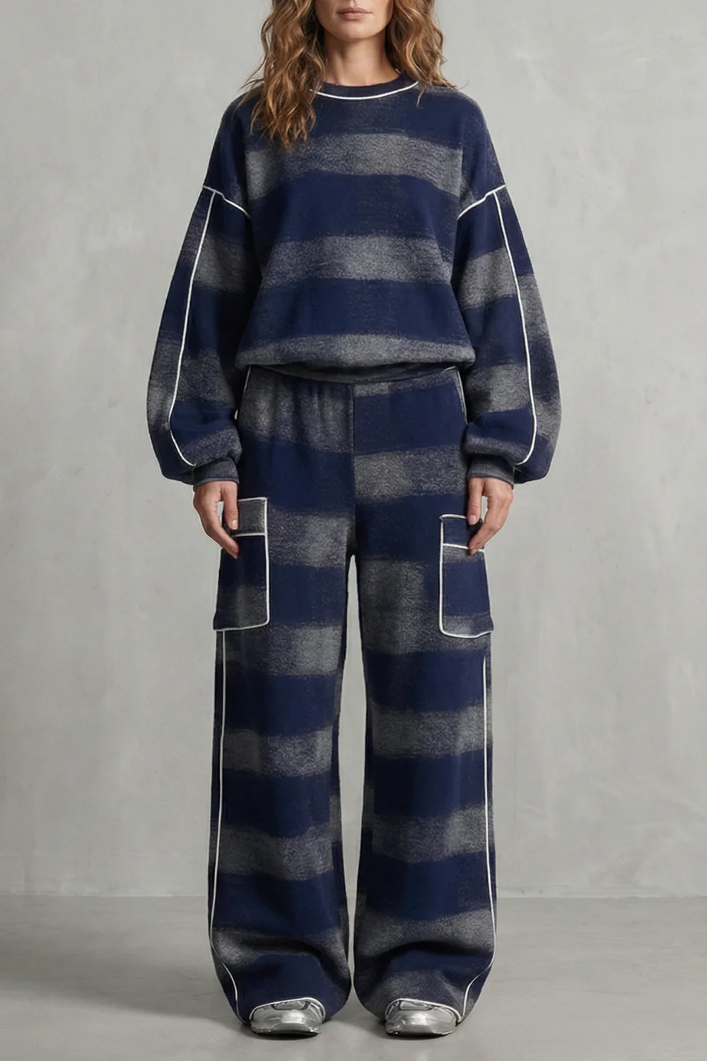 Rovienne – Distressed plaid street style – Two piece set