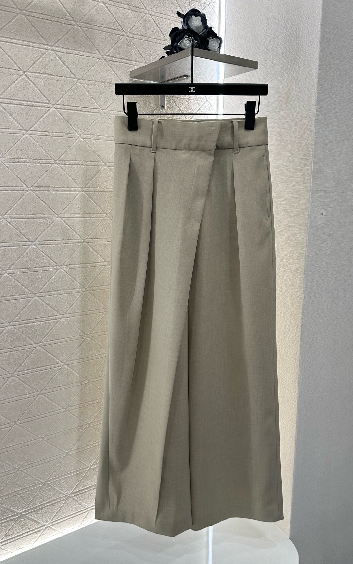 [TOP] LOEWE  Suit Pants - Beige