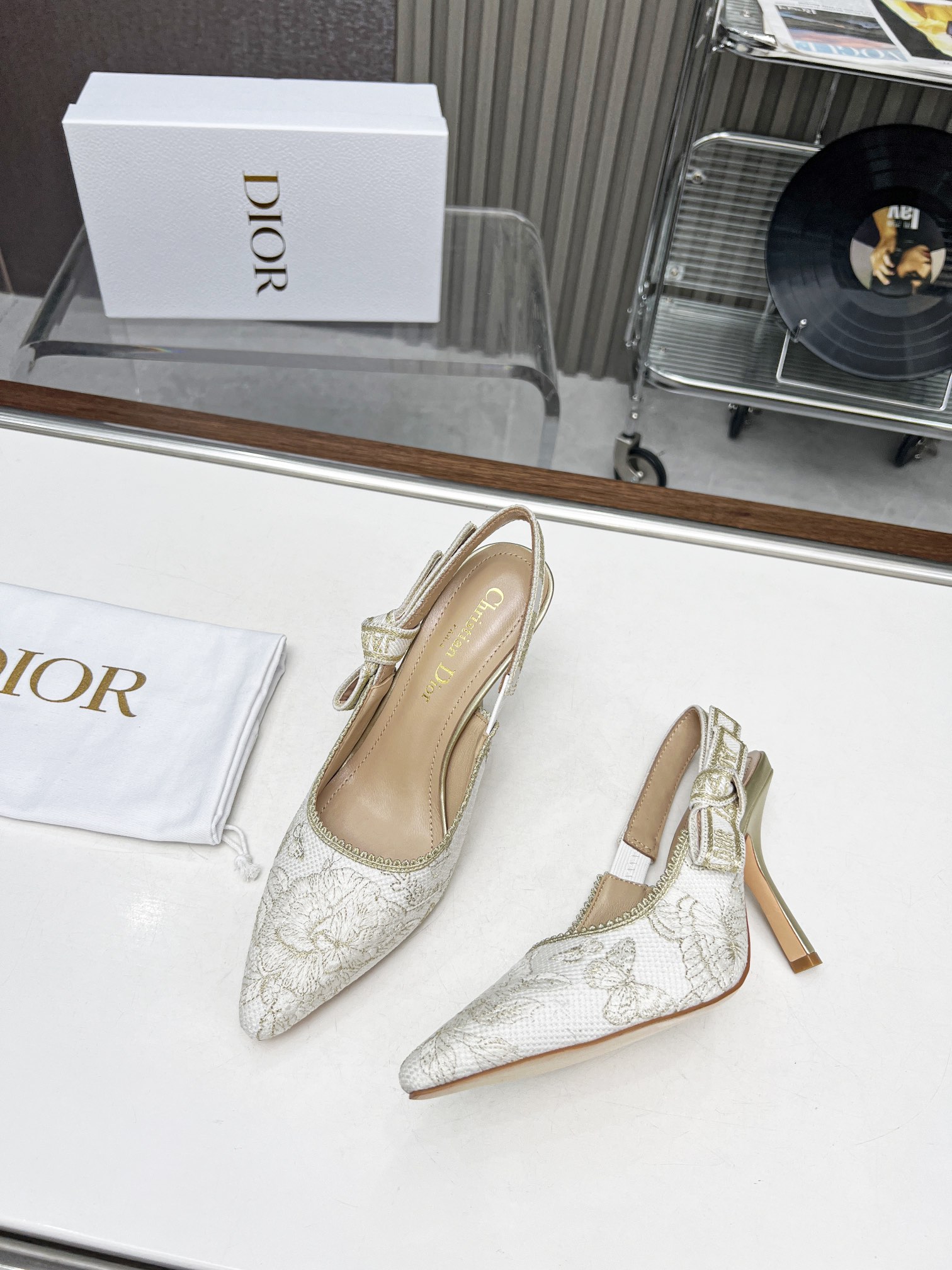 [TOP] Christian Dior High-heeled Shoes - White - 711 Luxury