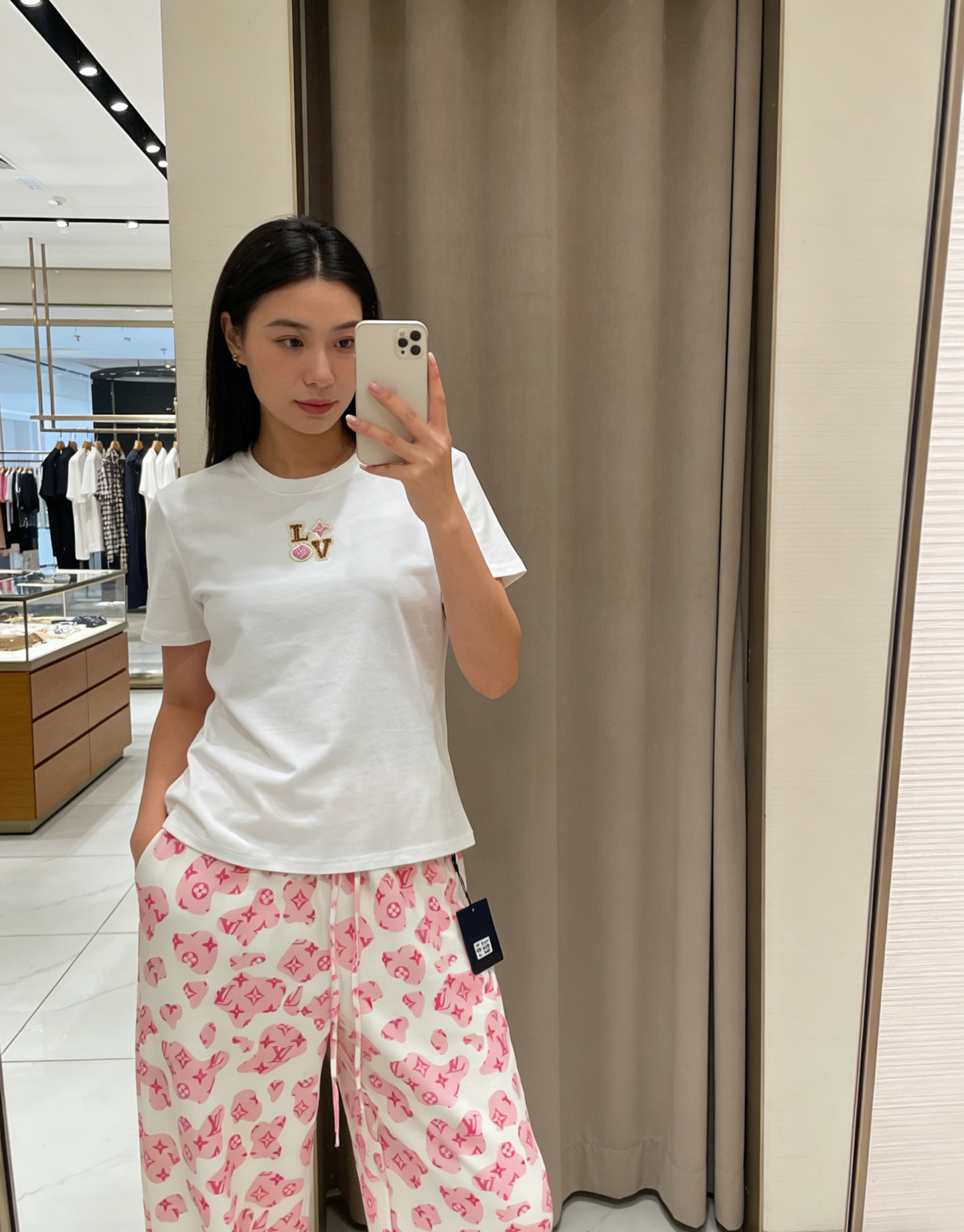 [TOP] Louis Vuitton LV  T-shirt + Pants Suit - Pink