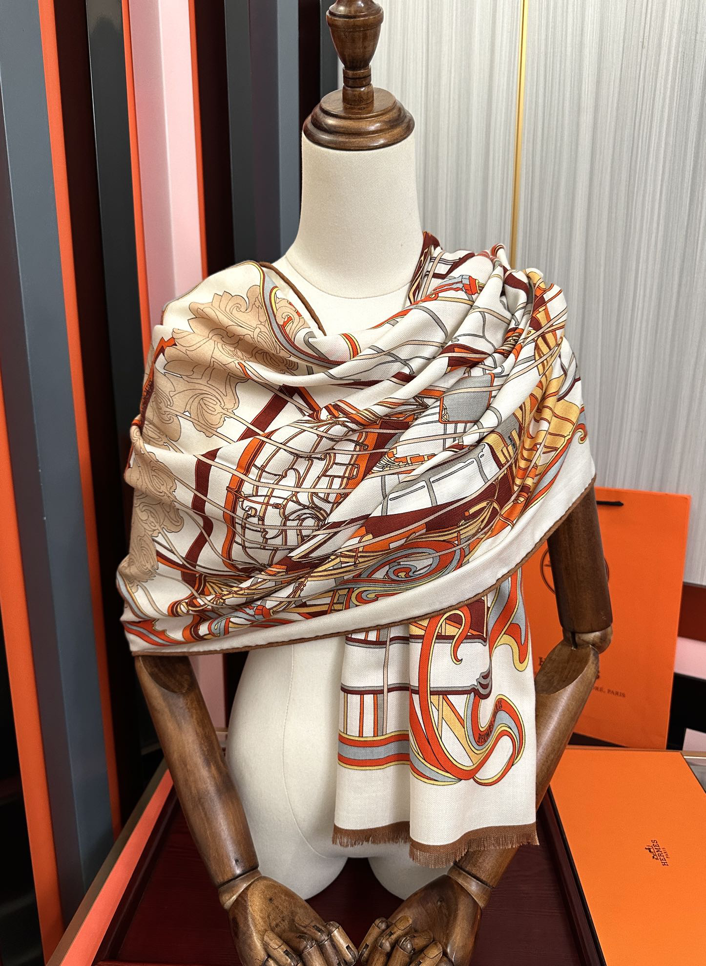 [TOP] HERMES Cashmere Scarf 65x185cm - Orange - 711 Luxury