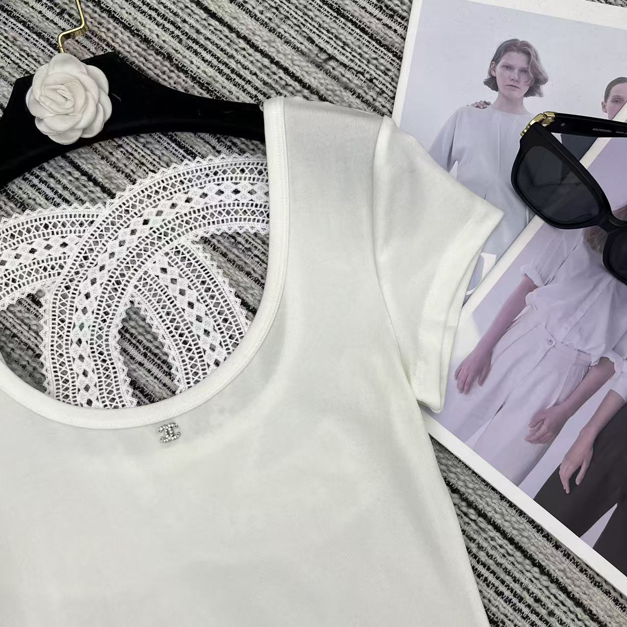 [TOP] CHANEL T-shirt - White