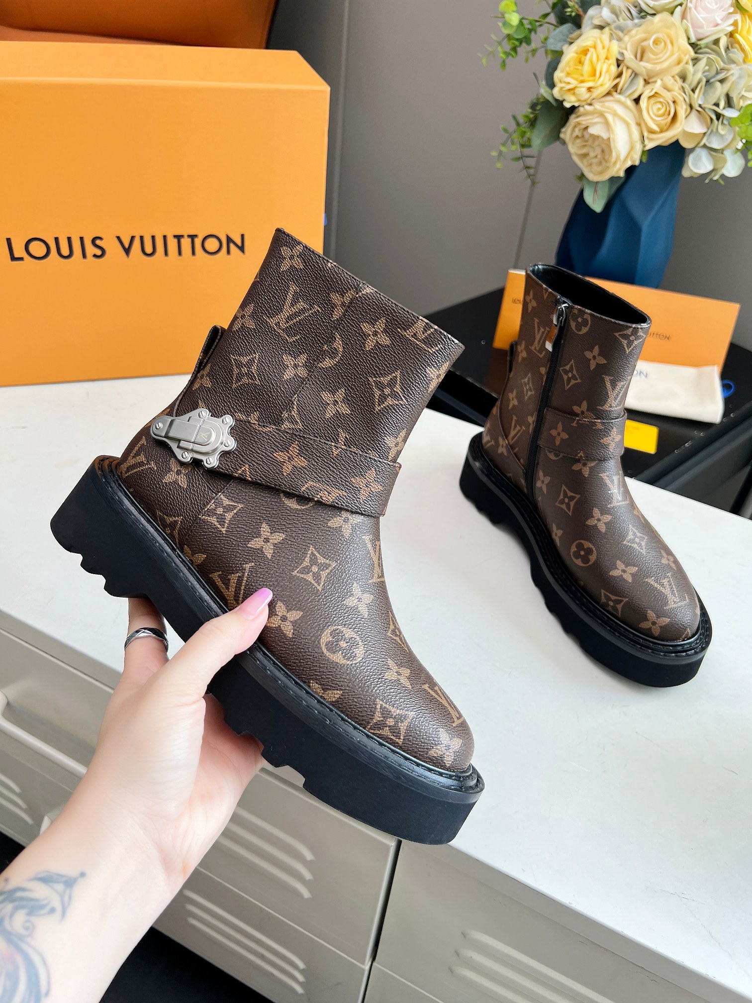 [TOP] Louis Vuitton LV Boots - Brown - 711 Luxury