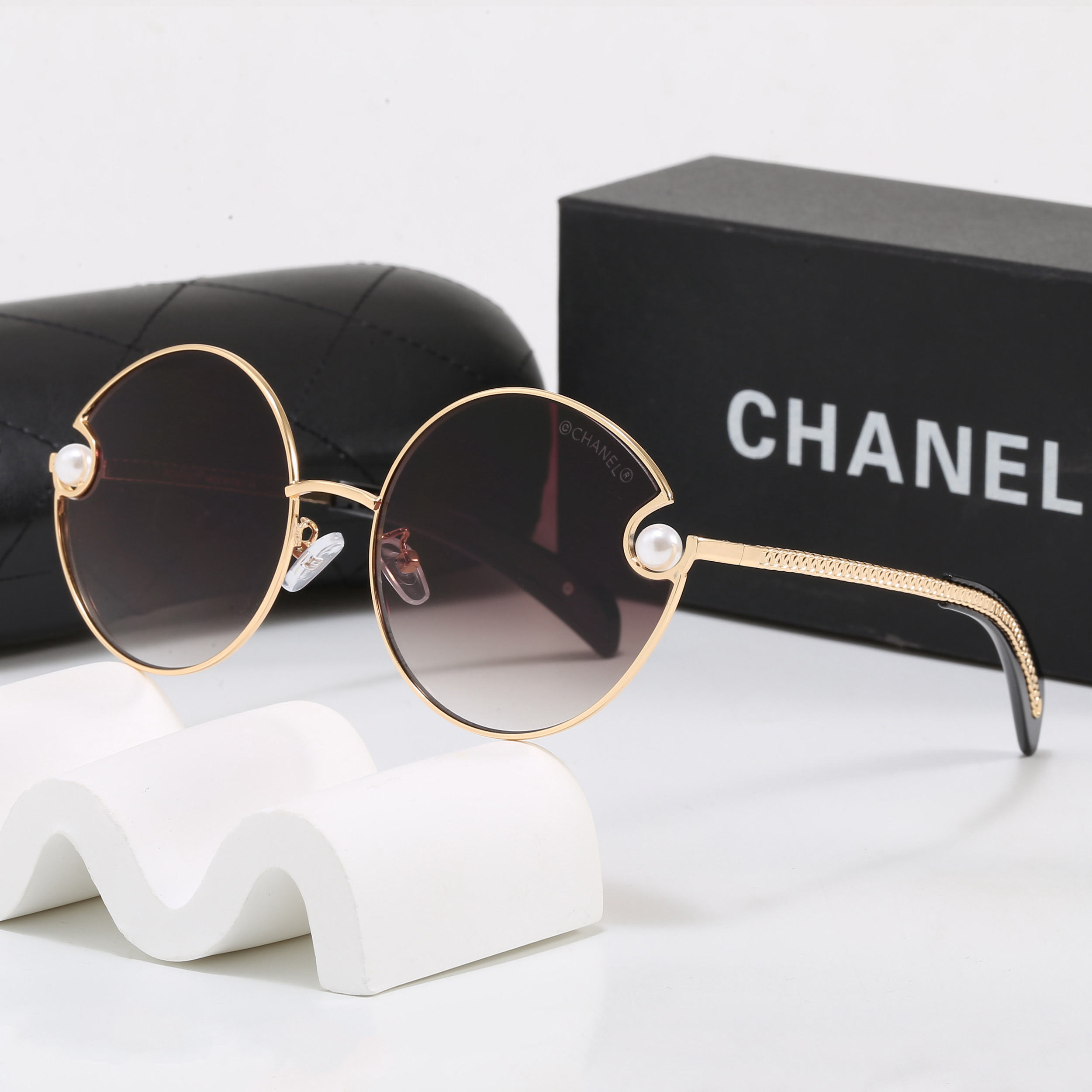 [TOP] CHANEL Sunglasses - 7 Colors - 711 Luxury
