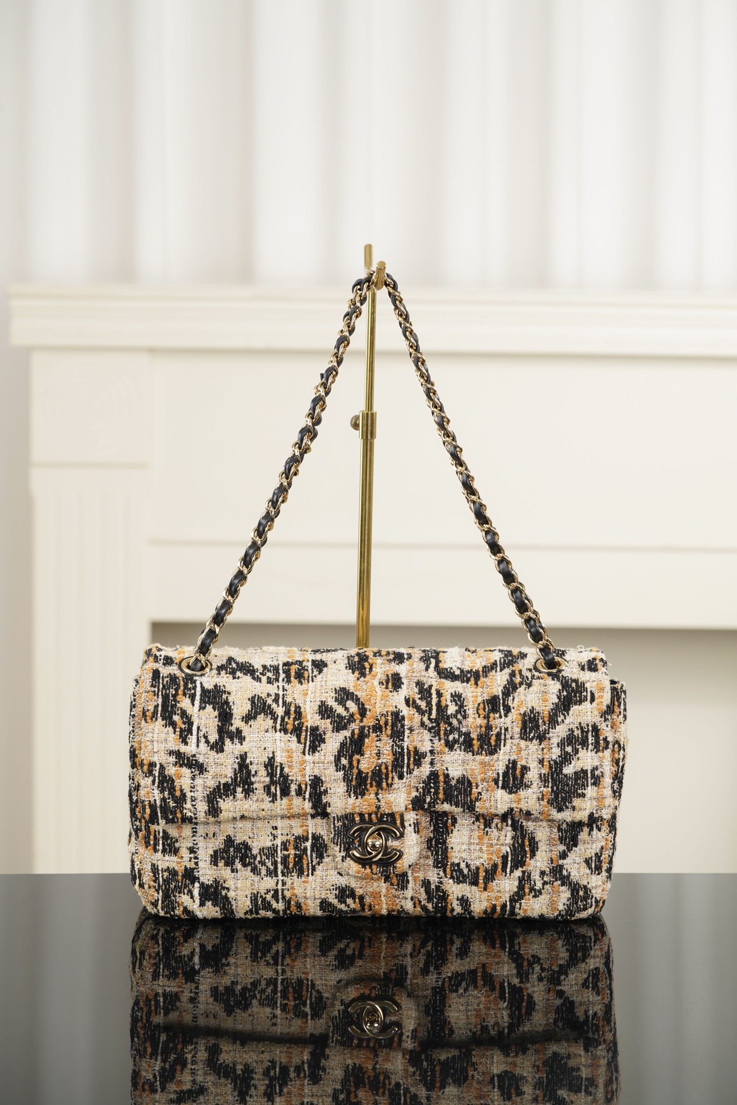 Chanel black Bag Chanel Flap Bag Tweed Mixed Fibers Gold-tone Metal Brown Black White #394927 View 2 | Nigo Office