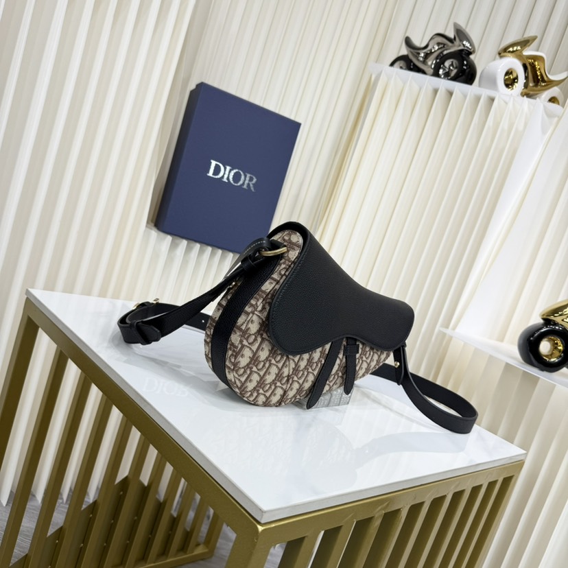 [TOP] Christian Dior Men's Bag 26 x 17 x 5 cm - Black - 711 Luxury