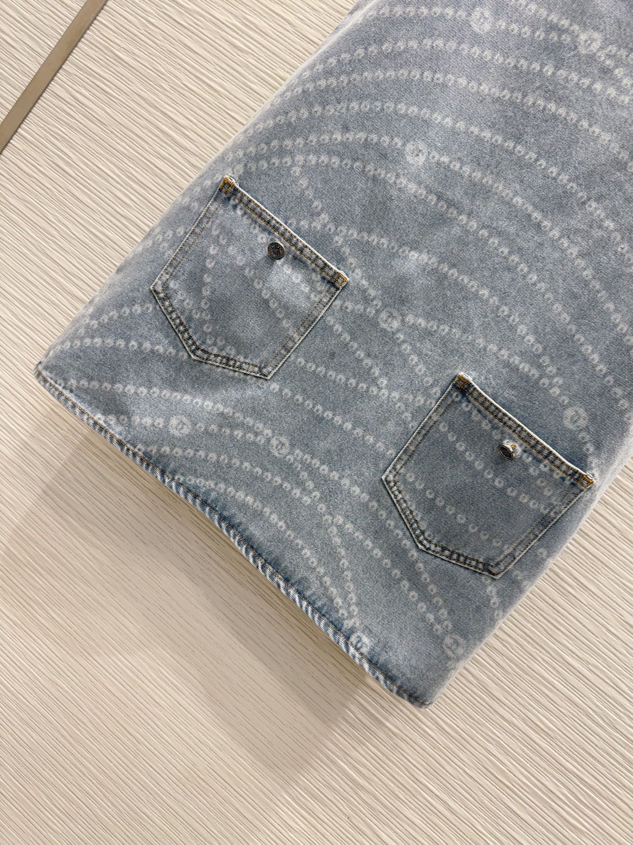 [TOP] CHANEL  Denim Vest Dress - Blue