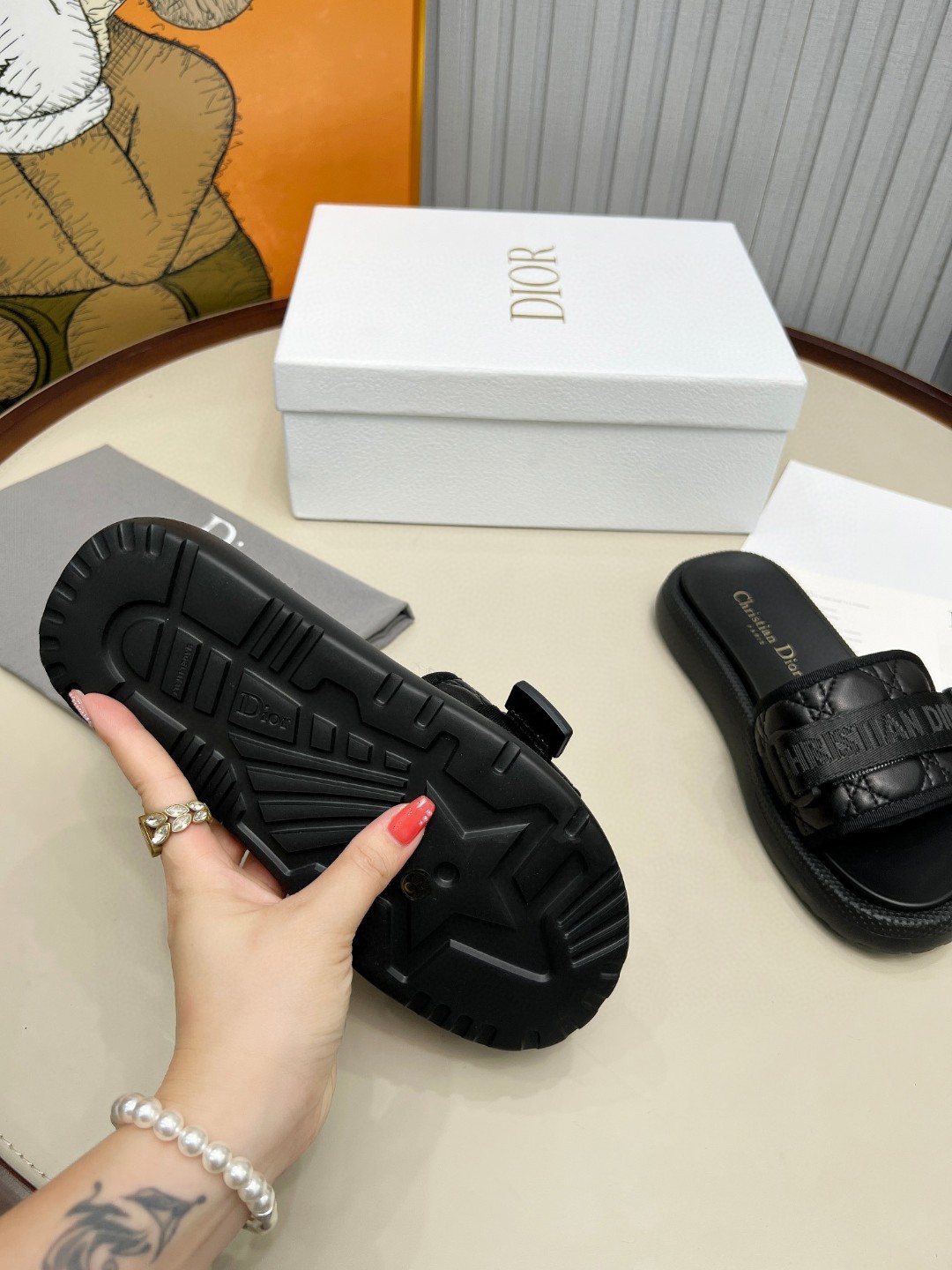 [TOP] Christian Dior Slippers - Black - 711 Luxury