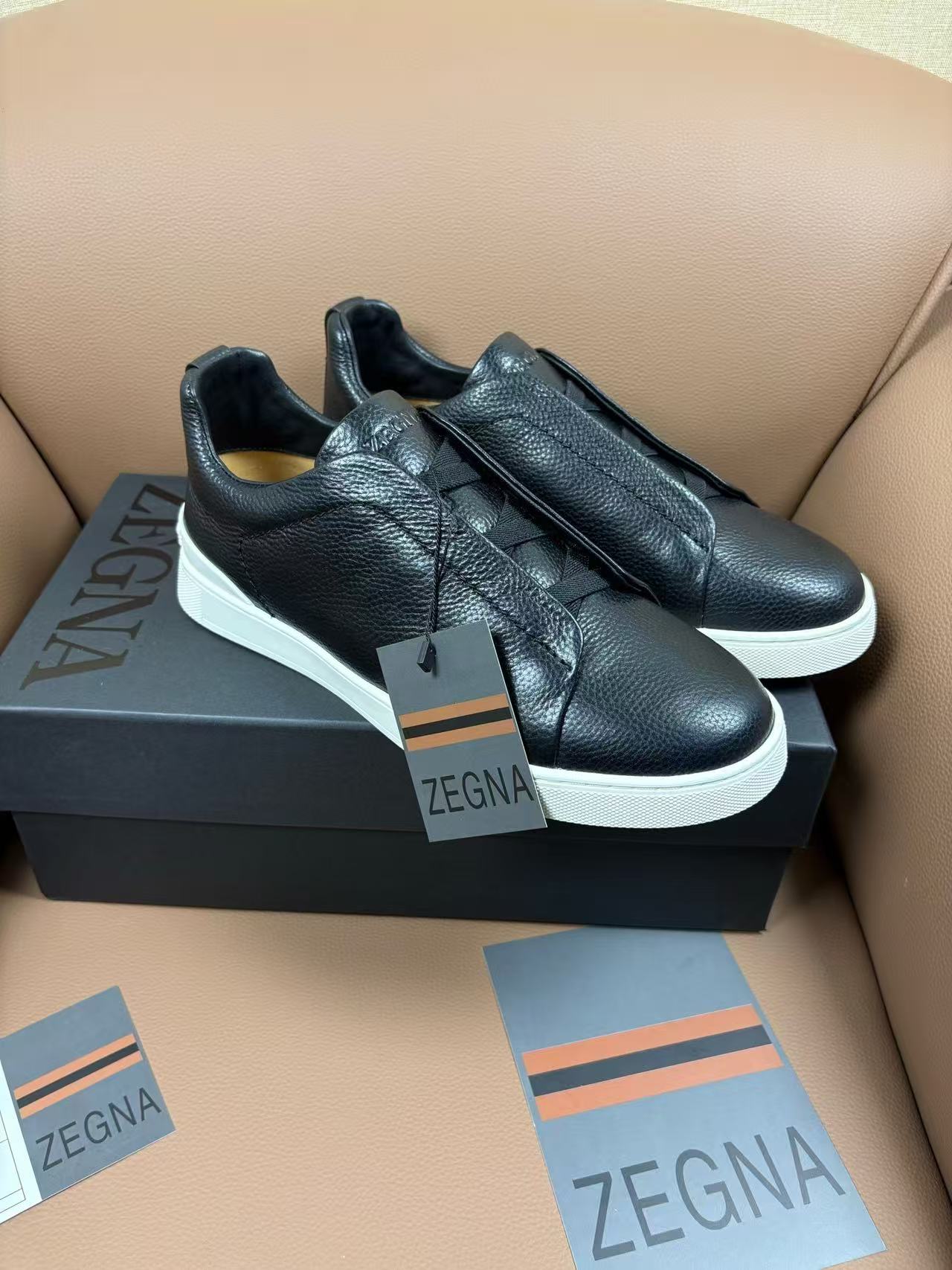 [TOP] ZEGNA Men's Shoes - Black - 711 Luxury