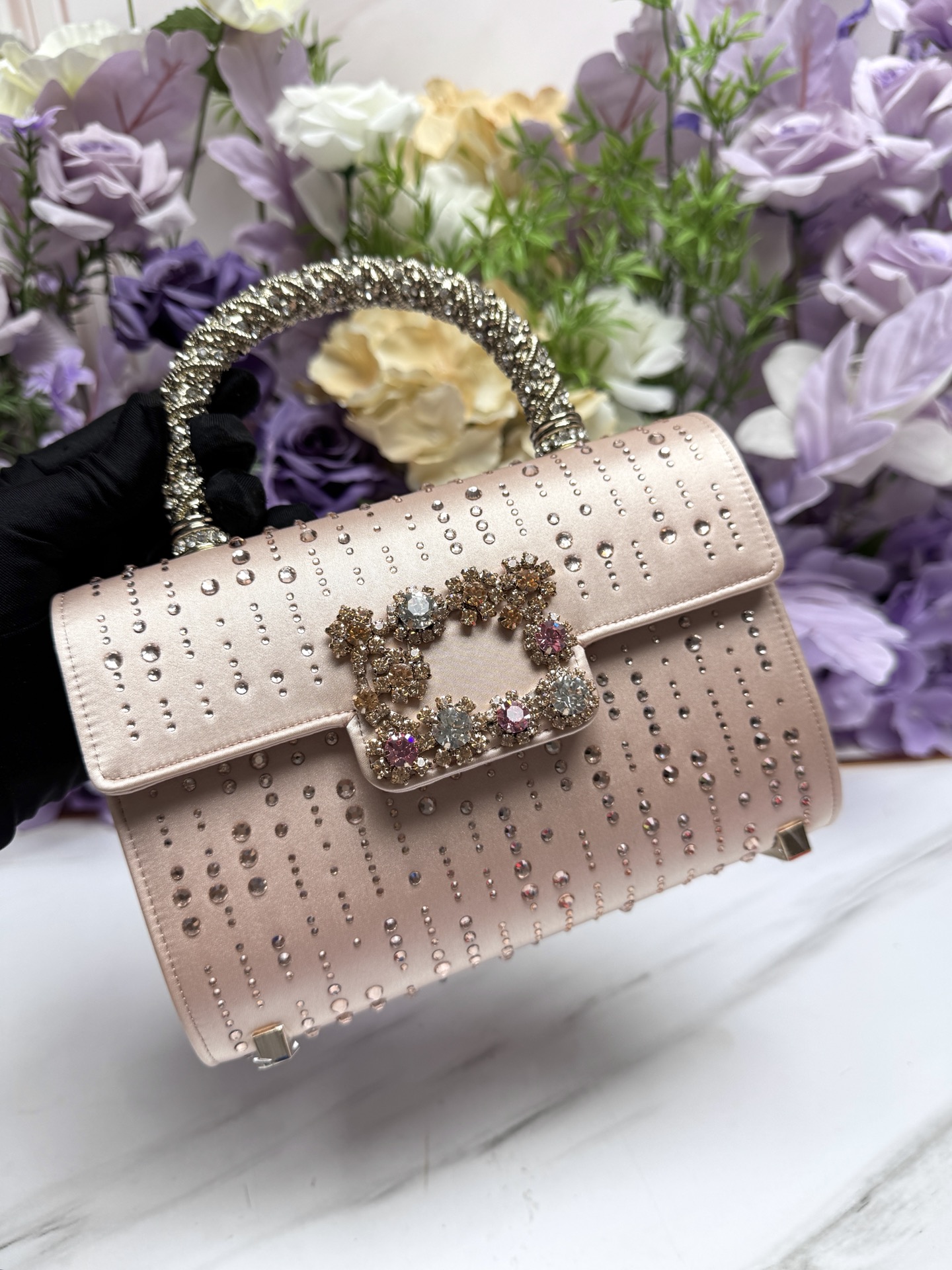 [TOP] ROGER VIVIER Diamond Bag 19-13-4 CM - Champagne - 711 Luxury